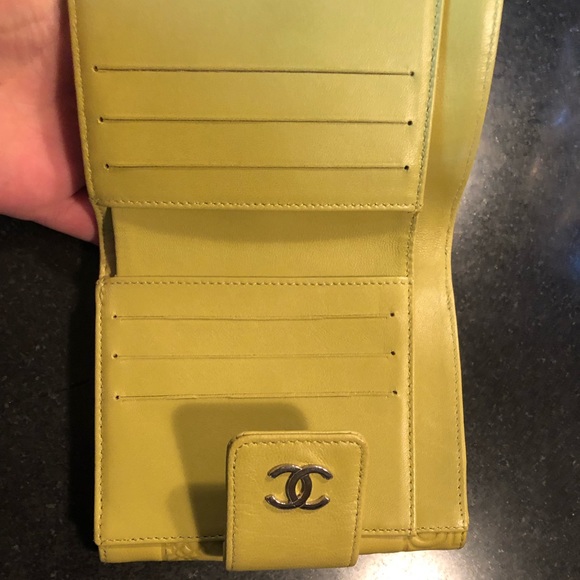 Chanel Small Leather Wallet - Picture 3 of 6